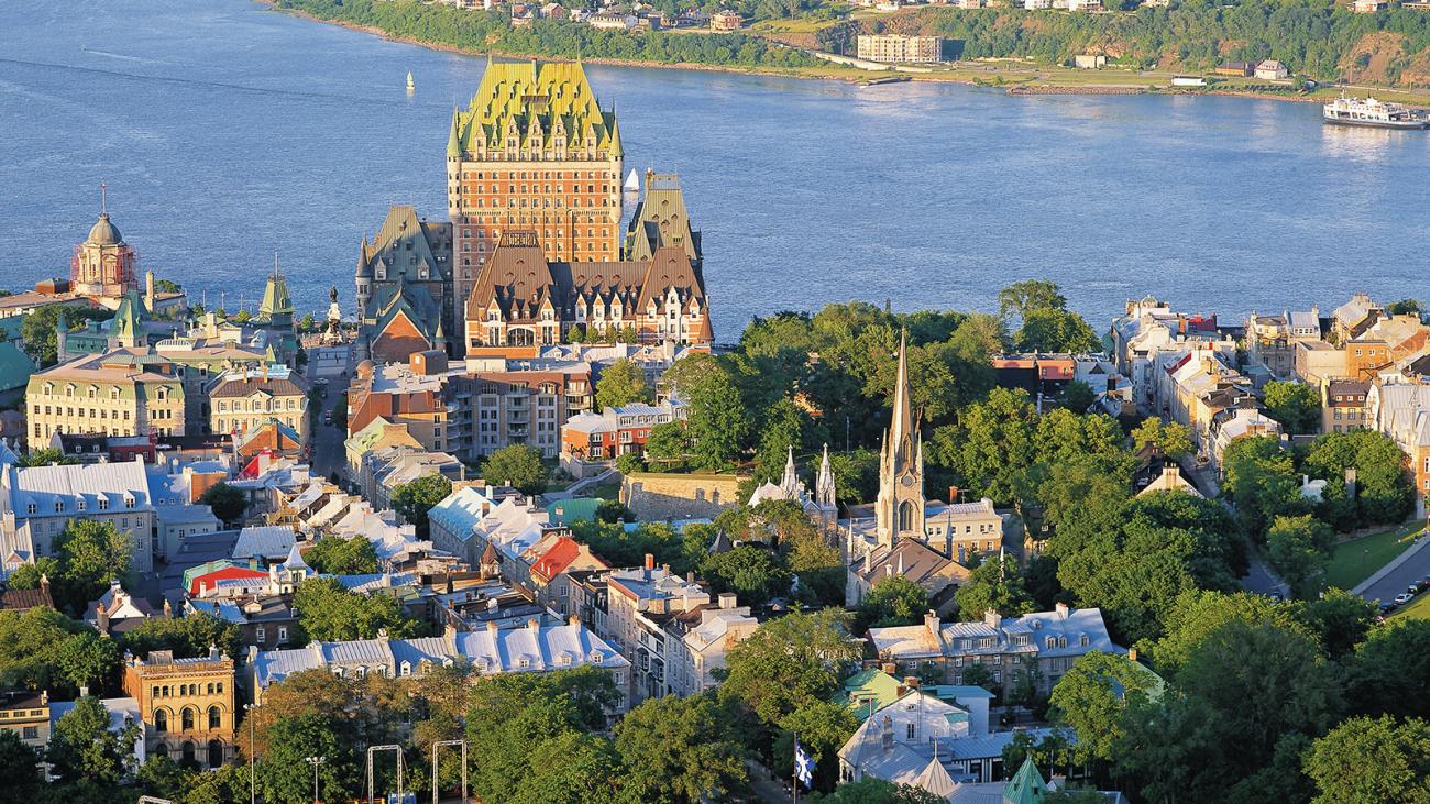 Aerial view of Old Québec. Photo © Jeff Frenette, Office du tourisme de Québec